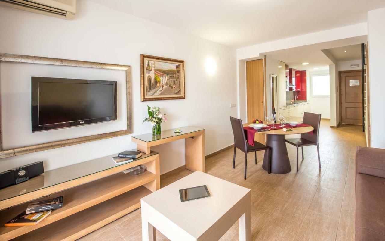 Apartament z 2 sypialniami (2 osoby dorosłe + 2 dzieci)